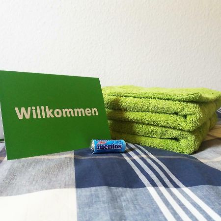 Graefrath Gaestehaus Neunkirchen-Seelscheid ภายนอก รูปภาพ